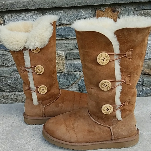 UGG Shoes - Ugg bailey button triplet boots
